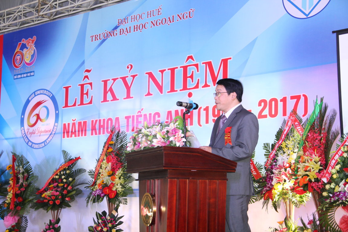 le-ky-niem-60-nam-khoa-tieng-anh-truong-dai-hoc-ngoai-ngu