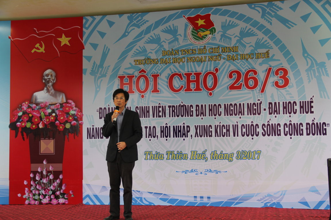 tuoi-tre-truong-dai-hoc-ngoai-ngu-soi-noi-cac-hoat-dong-ngay-hoi-thanh-nien