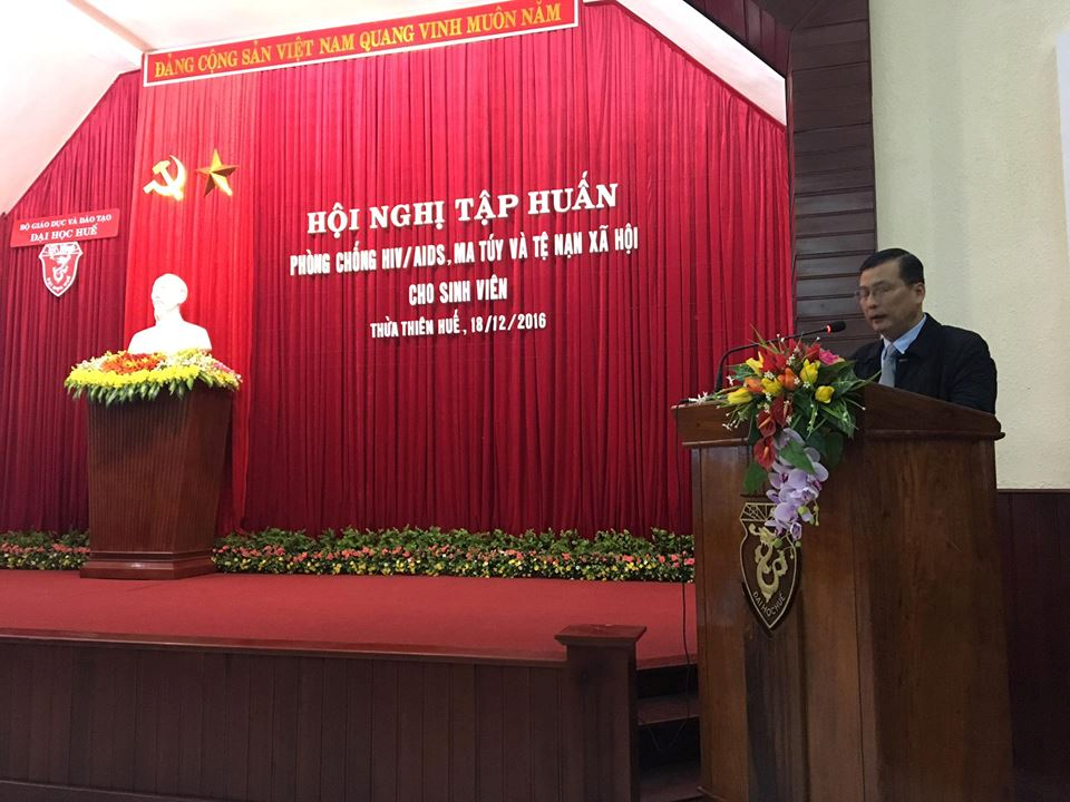 hoi-nghi-tap-huan-phong-chong-hiv-aids-ma-tuy-va-te-nan-xa-hoi-cho-sinh-vien