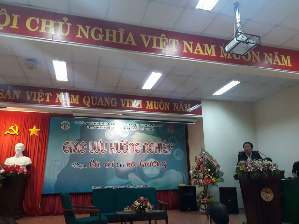 chuong-trinh-giao-luu-huong-nghiep-nam-2018