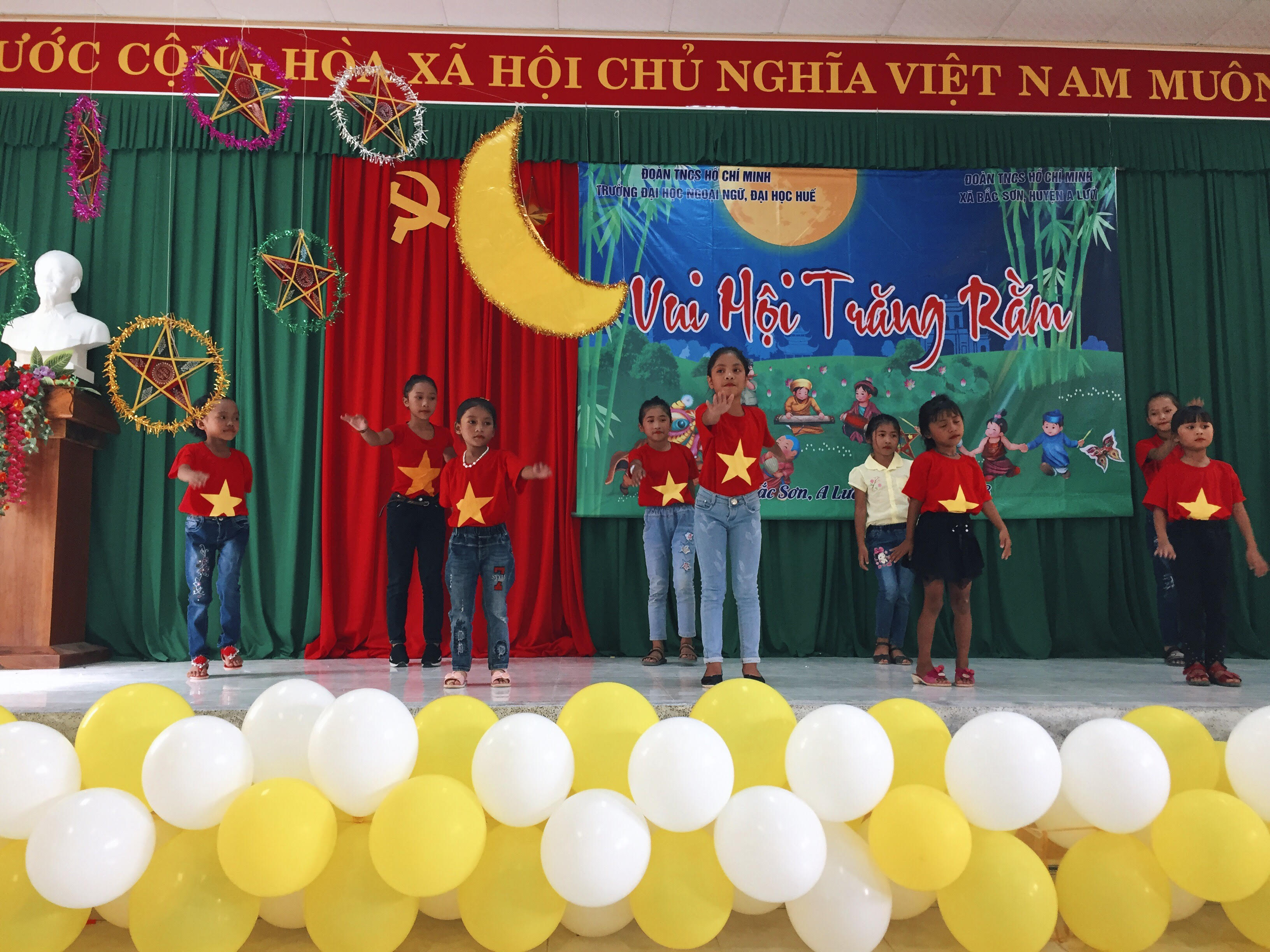 chuong-trinh-vui-hoi-trang-ram