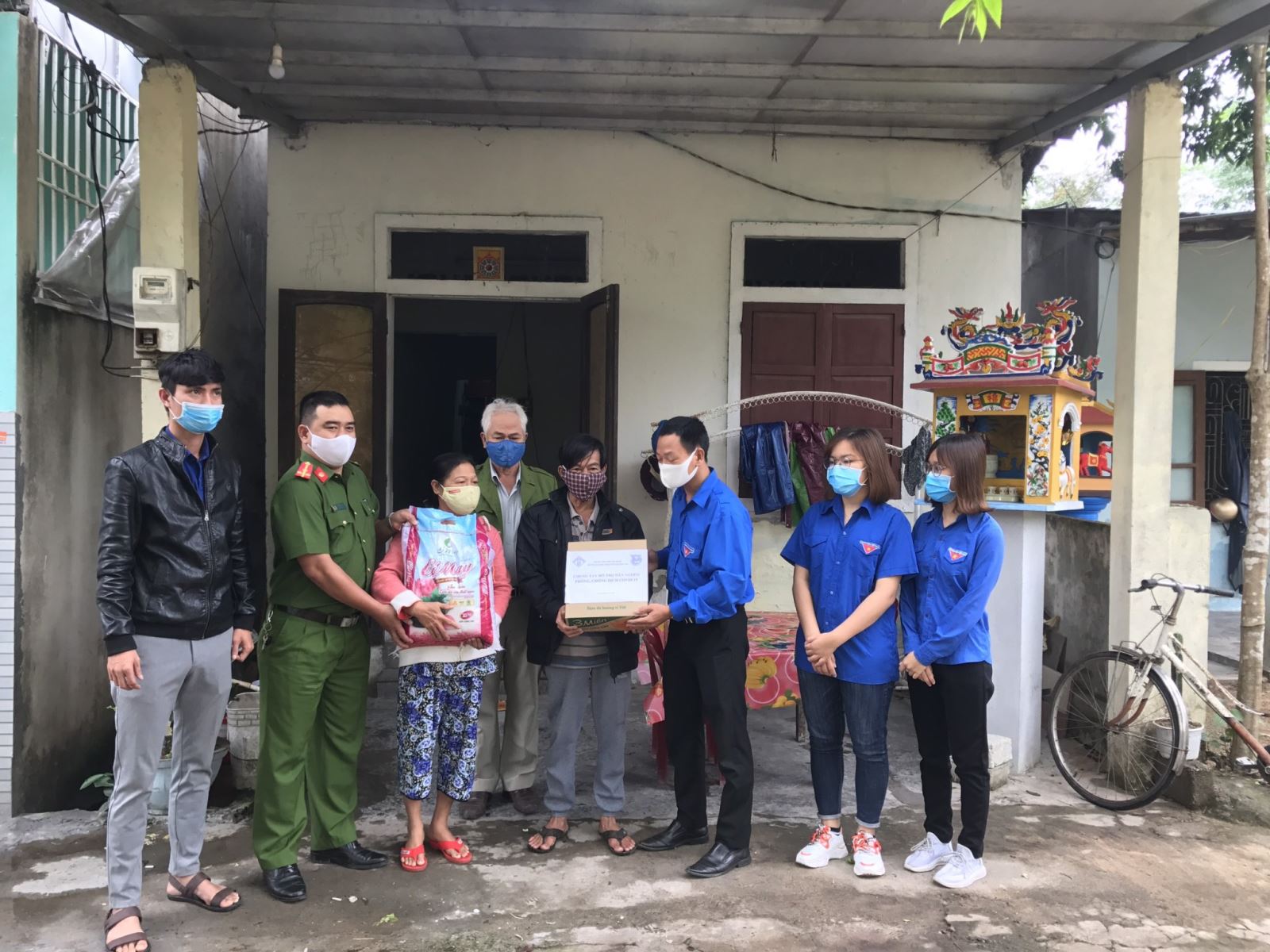 tang-50-suat-qua-ho-tro-nguoi-dan-phong-chong-dich-covid-19