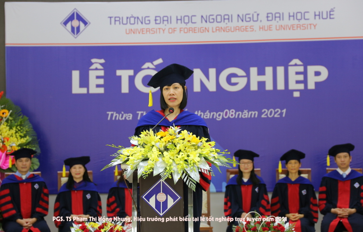 1206-tan-cu-nhan-du-le-tot-nghiep-truc-tuyen-do-dich-covid-19