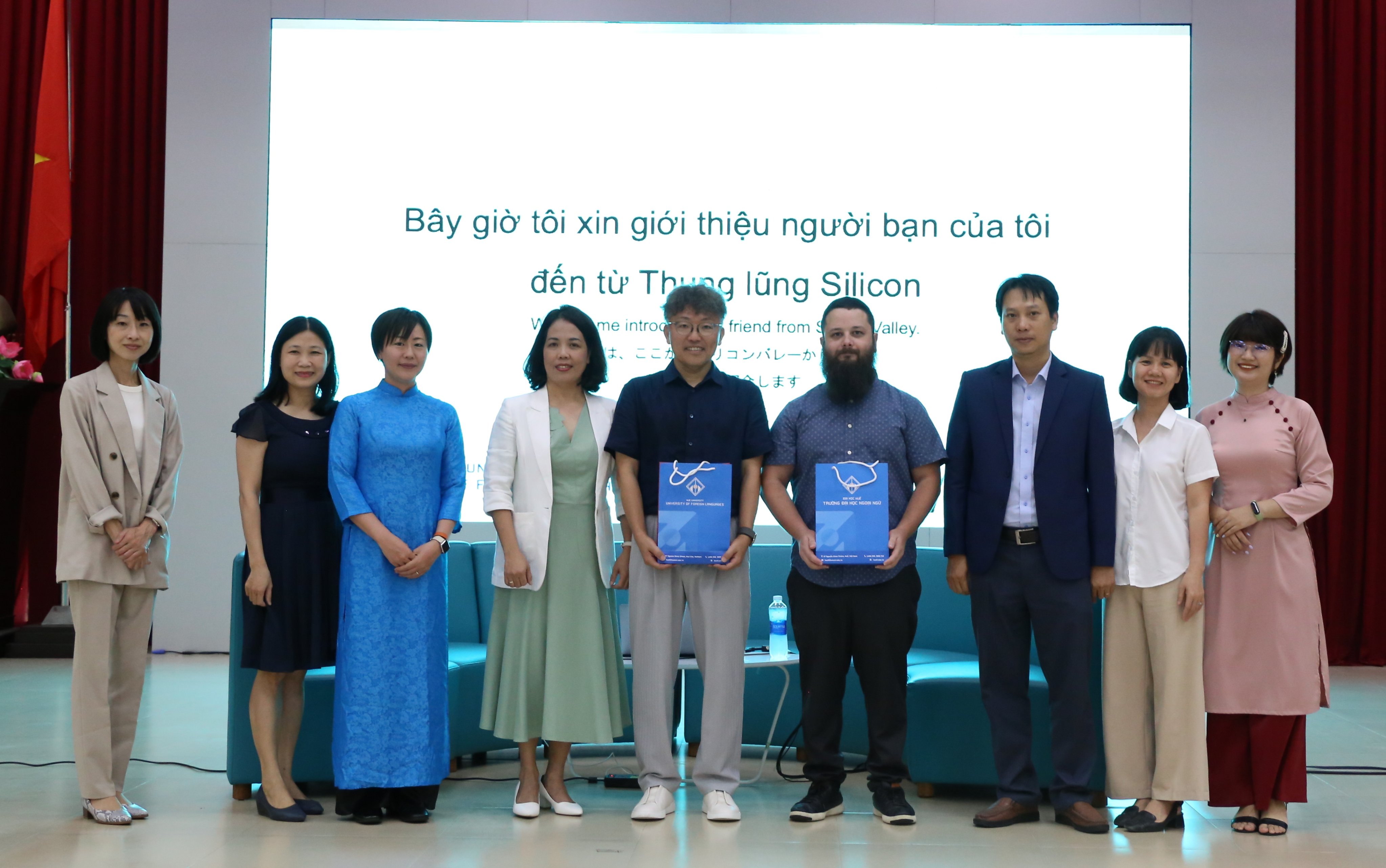 chuong-trinh-talkshow-international-business-in-it-industries-in-silicon-valley-the-appeal-of-silicon-valley