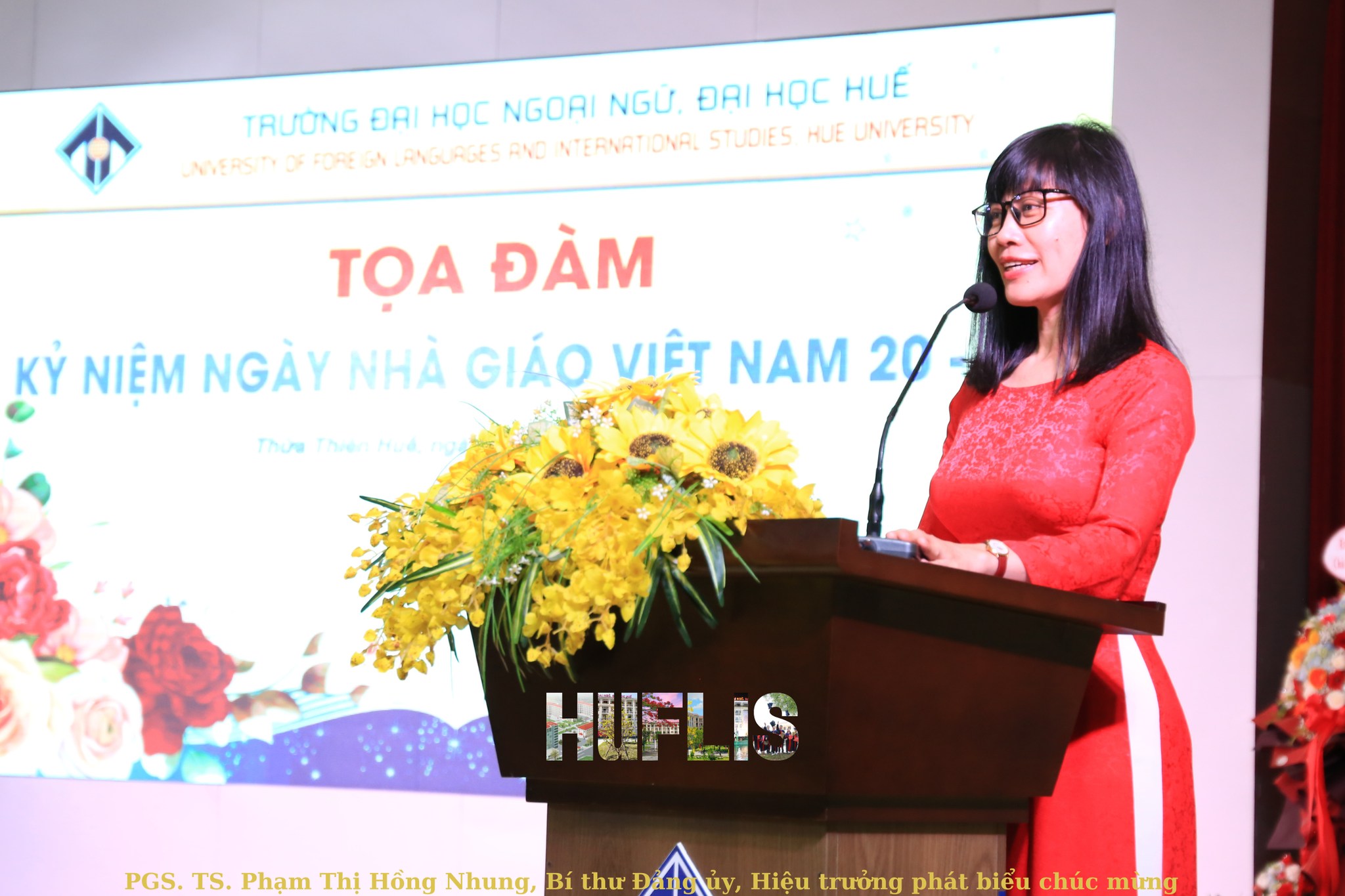 toa-dam-ky-niem-ngay-nha-giao-viet-nam-2011-655ac2c91f3cc