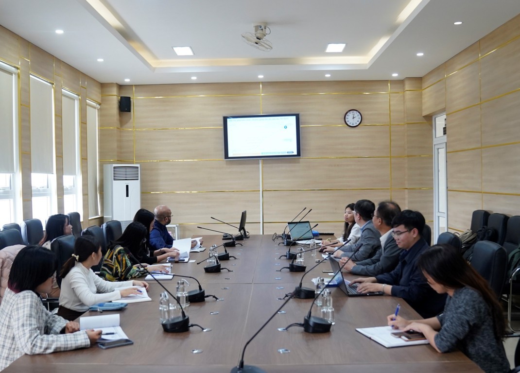 lam-viec-voi-tap-doan-visang-education-han-quoc-ve-du-an-dao-tao-thi-diem-tieng-han-bac-thcsthpt