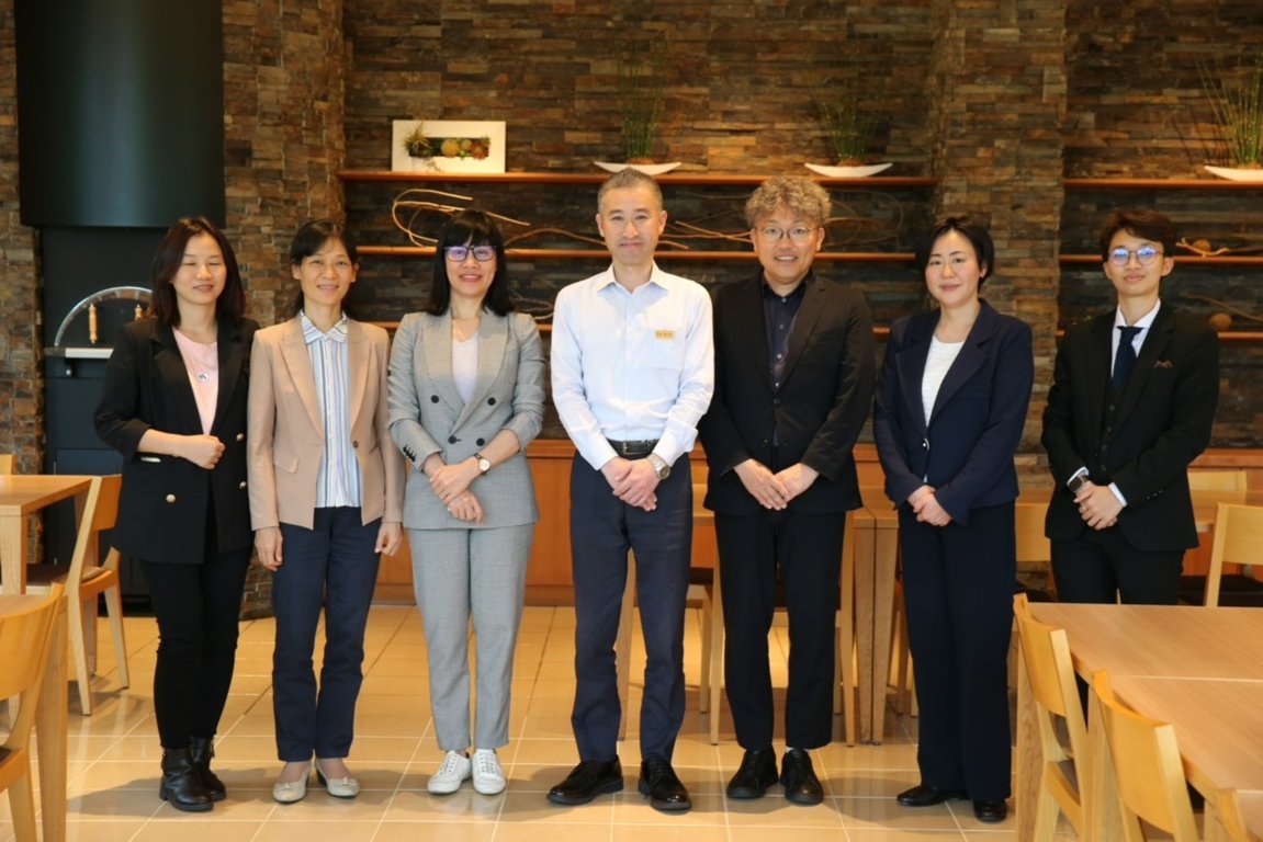 truong-dai-hoc-ngoai-ngu-tham-gia-khao-sat-moi-truong-lam-viec-tai-cac-doanh-nghiep-tiep-nhan-sinh-vien-thuc-tap-o-nhat-ban