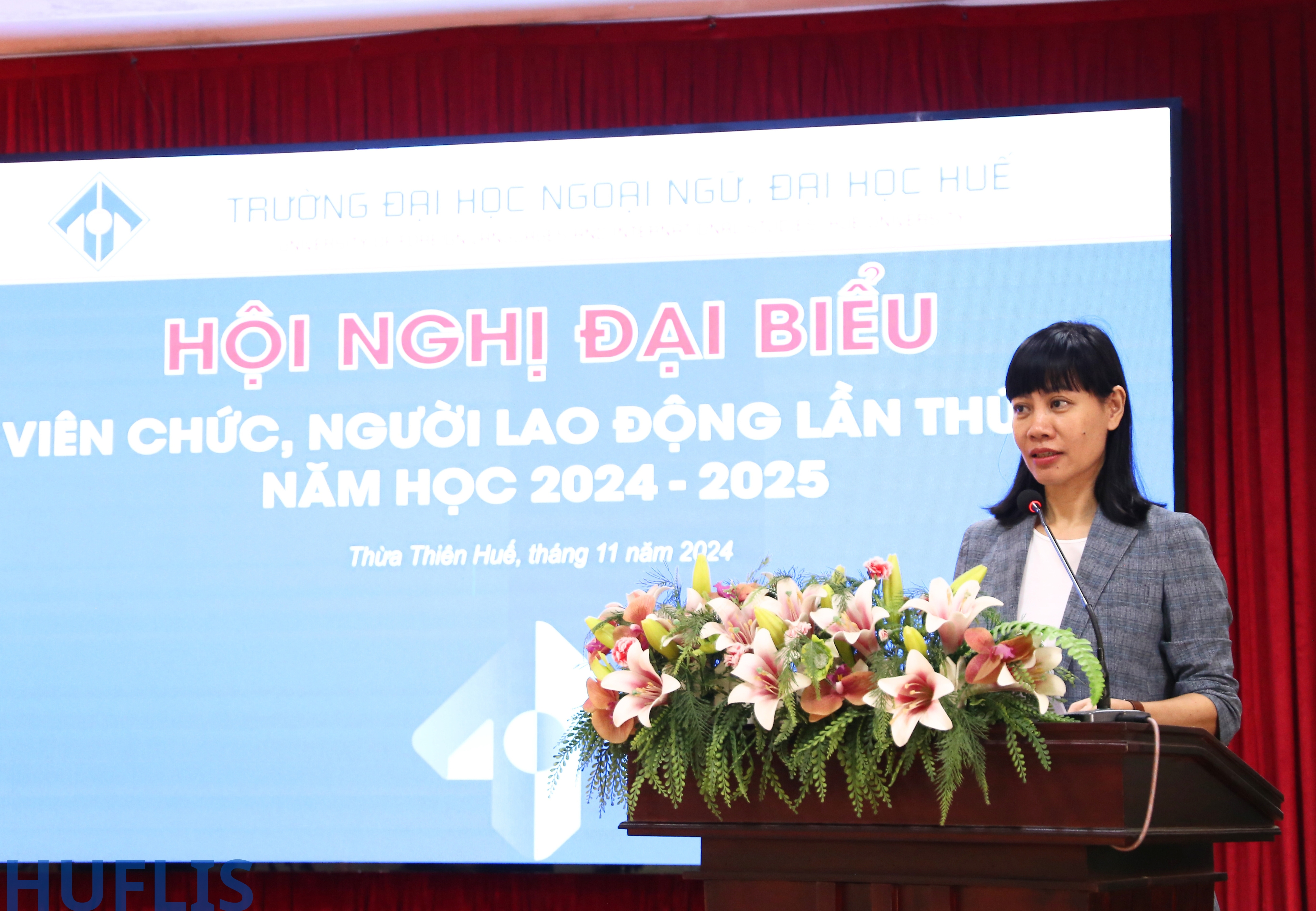 hoi-nghi-dai-bieu-vien-chuc-nguoi-lao-dong-lan-thu-xx