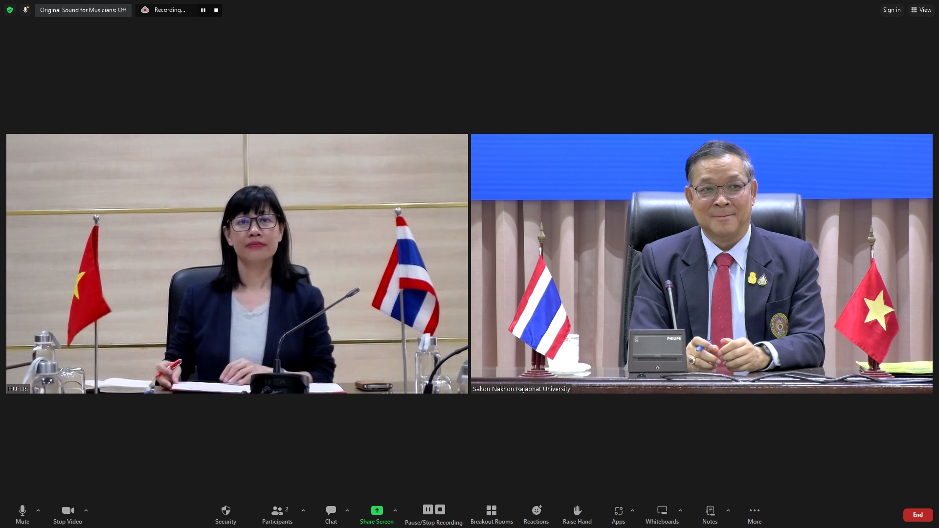 le-ky-bien-ban-ghi-nho-hop-tac-voi-truong-dai-hoc-sakon-nakhon-rajabhat-thai-lan