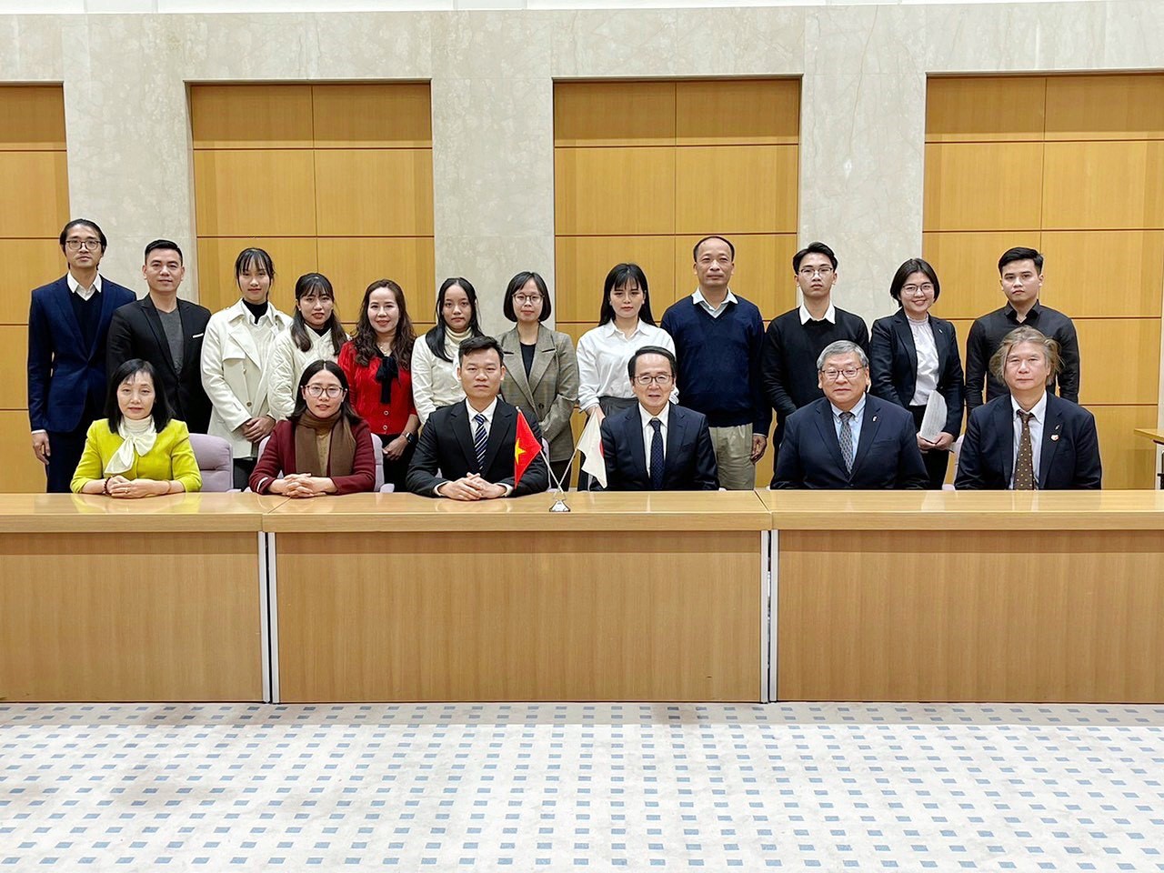 khoa-nnvh-nhat-ban-tham-quan-moi-truong-hoc-tap-va-lam-viec-tai-hoc-vien-anabuki-tinh-kagawa-nhat-ban