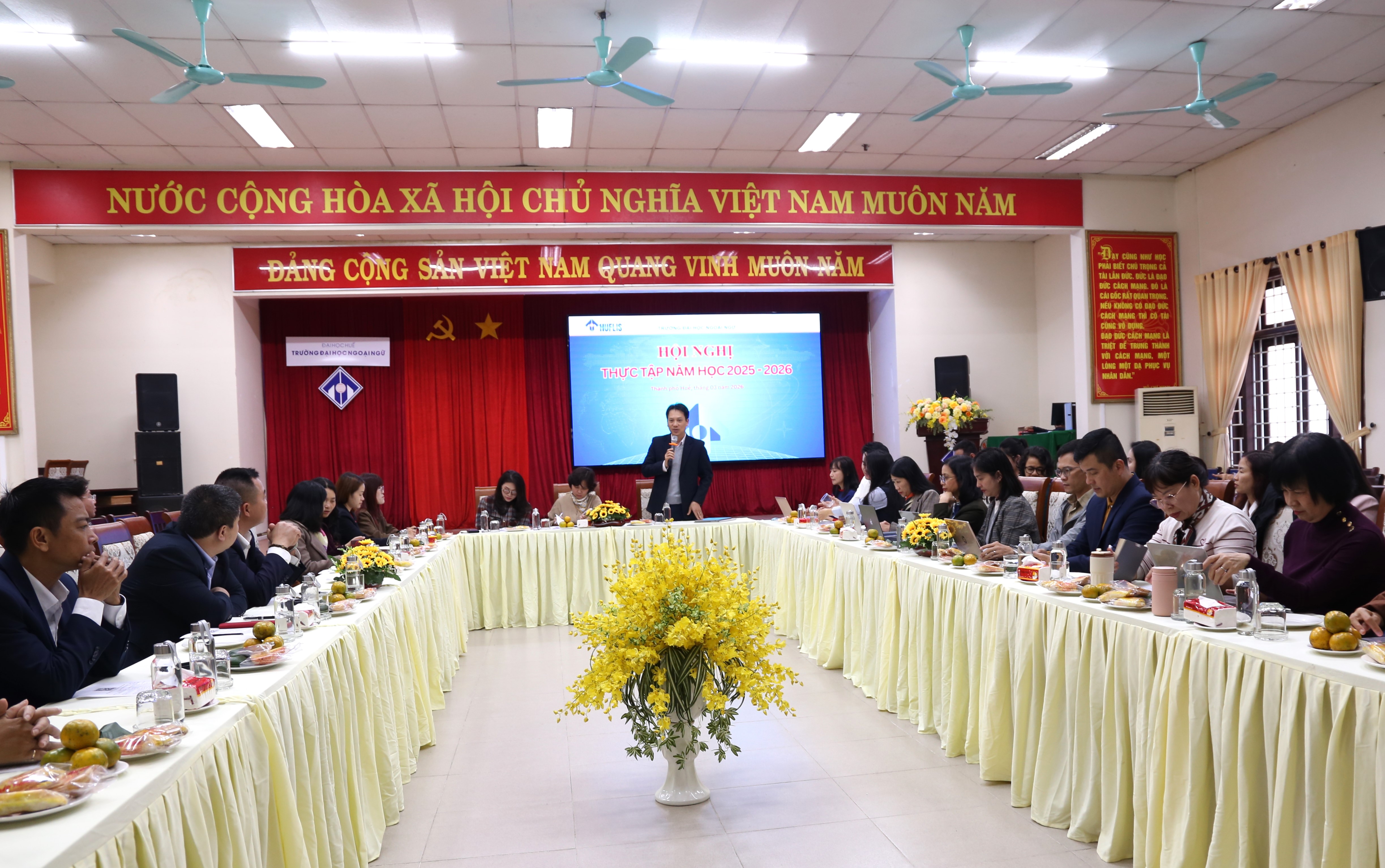 doi-moi-hoat-dong-thuc-tap-cuoi-khoa-dap-ung-nhu-cau-xa-hoi