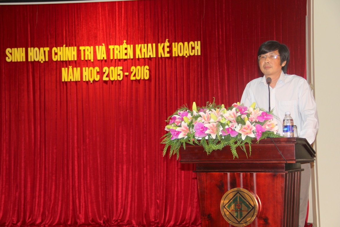sinh-hoat-chinh-tri-va-trien-khai-ke-hoach-nam-hoc-2015-2016