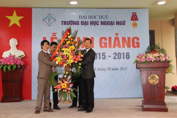 khai-giang-nam-hoc-moi-2015-2016